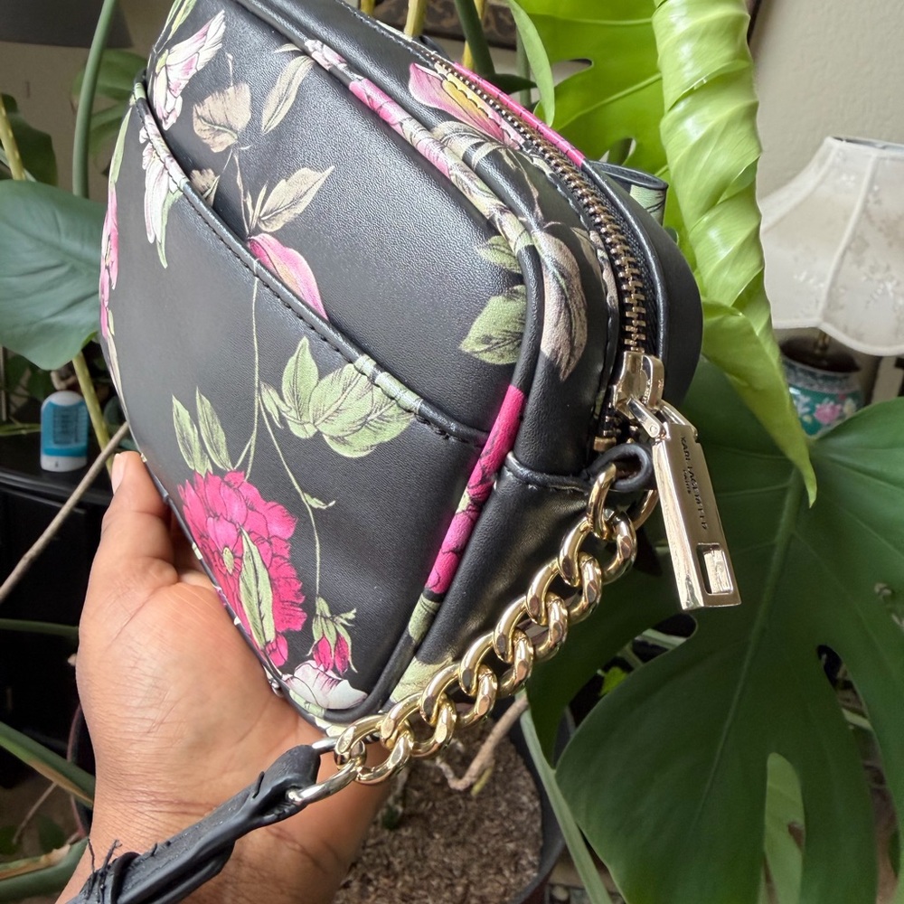 Karl Lagerfeld Black Floral Bow Crossbody Bag - Picture 4 of 7